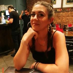 Meet your Posher, Elena-marie